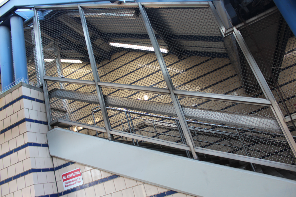 SEPTA Market & Frankfurt Station Stair Railings & Partitions Side Profile